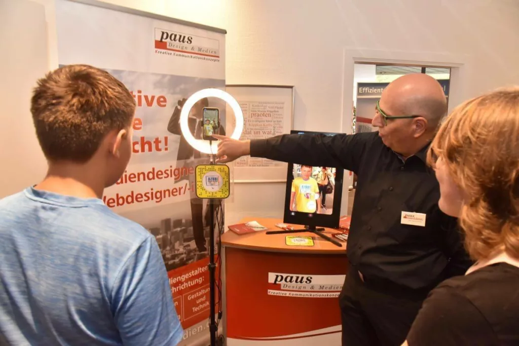 AZUBI Messe Eyecatcher mit Augmented Reality Technologie